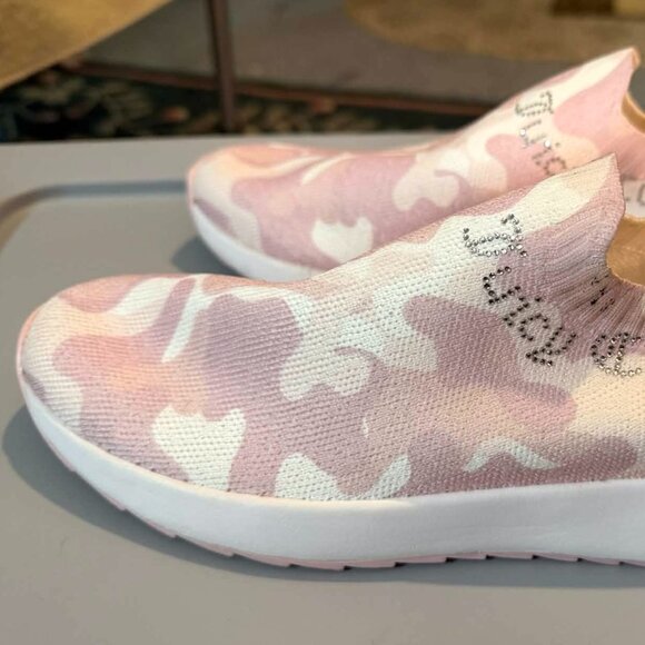 SIZE 9 Juicy Couture Avarie Knit Slip-on Joggers Sneakers - Pink Camo Studded - Picture 4 of 16